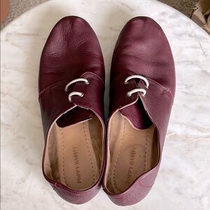 Poppy Barley Merlot Leather Eyelet Oxford